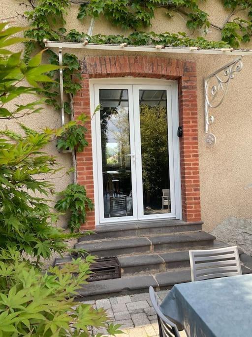Maison Independante, Domaine Vichy La Tour Abrest Exterior photo